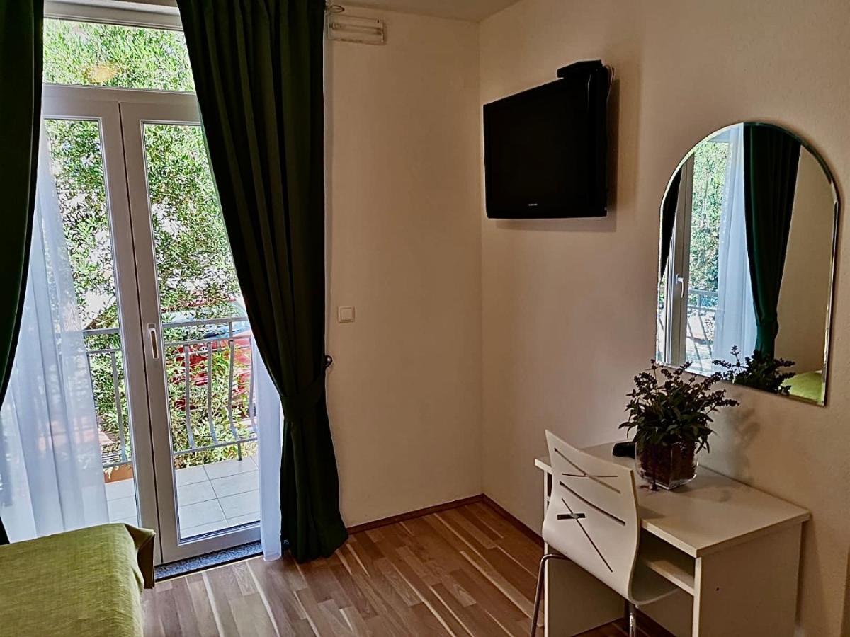 Pavlinovic Apartment Makarska