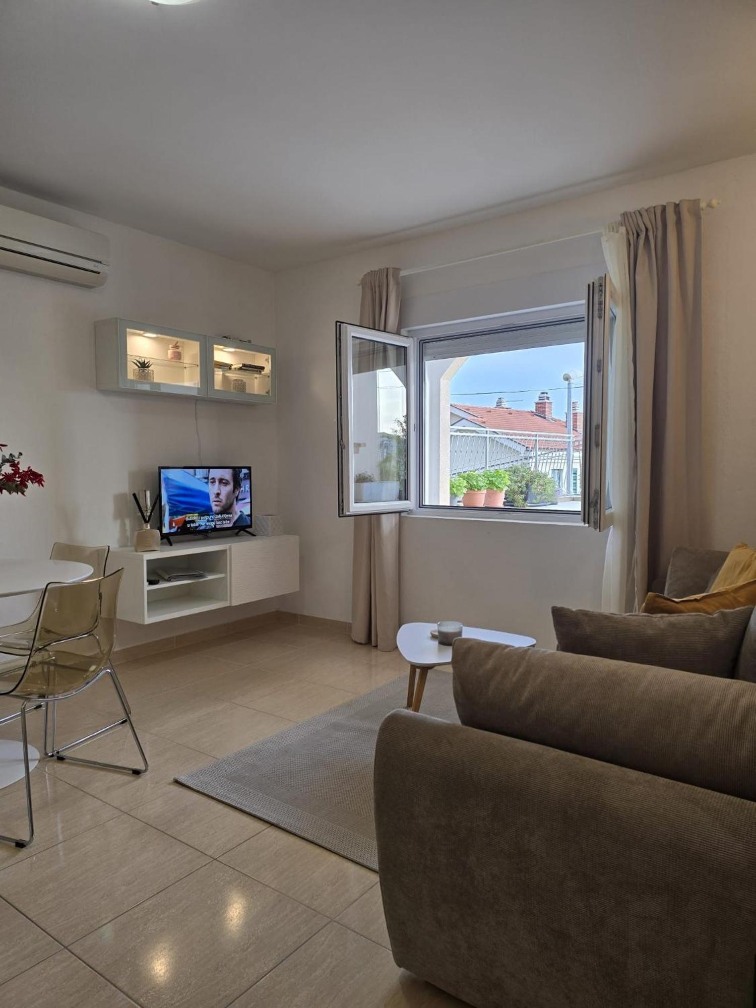 Pavlinovic Apartment
