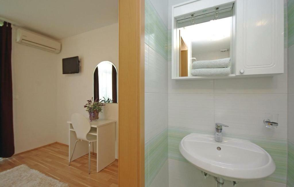 Pavlinovic Apartment