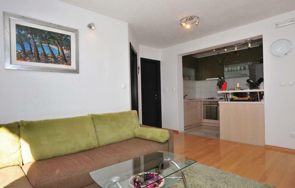 Pavlinovic Apartment